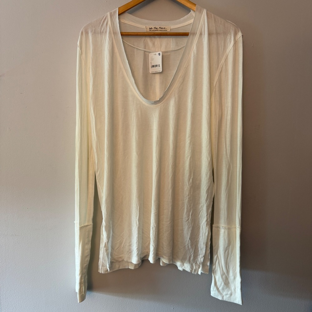 Free People We The Free Ivory Long Sleeve Scoop Neck Tee OB1509676 Large